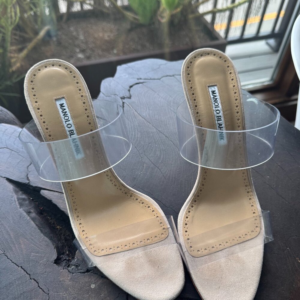 Manolo Blahnik Scolto PVC heel nude